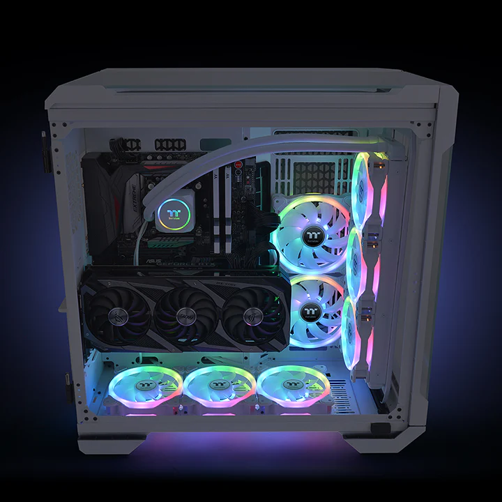 SWAFAN 12 RGB Radiator Fan TT Premium Edition White (3-Fan Pack) - Image 6